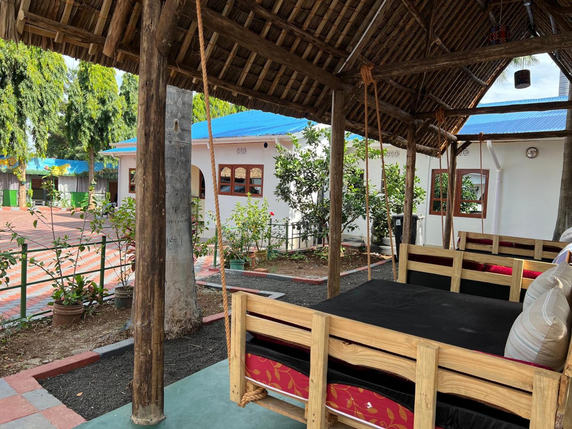 Kilimanjaro Trekcity Hostel 모시 외부 사진