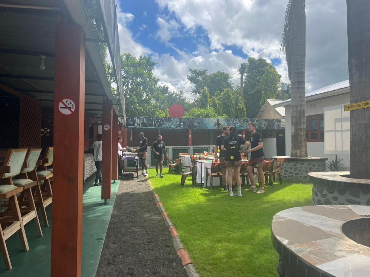 Kilimanjaro Trekcity Hostel 모시 외부 사진